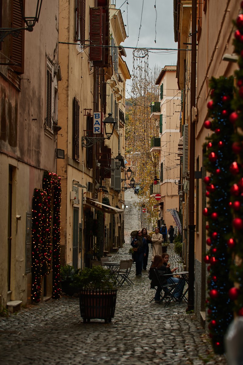 Centro storico Frascati vicino Antitesi